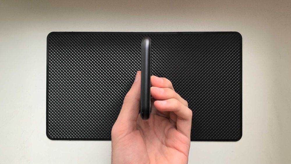 Как новый - iPhone SE 2020 - 64 гб - 85% АКБ - NEVERLOCK - BLACK