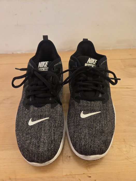 buty sportowe nike