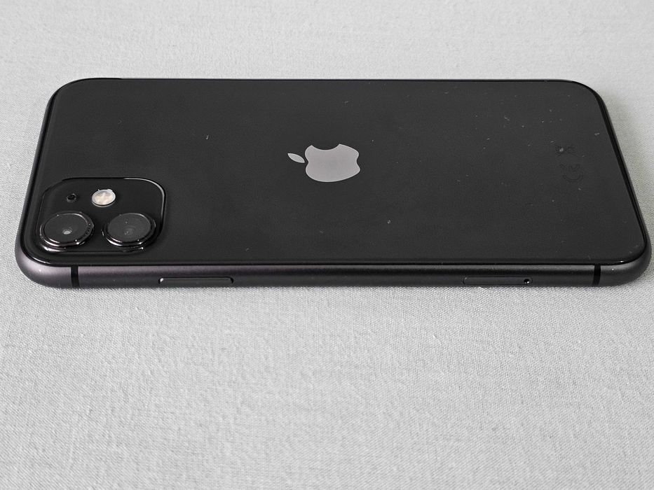 iphone 11 256GB. 100% Bateria original. Muito bom