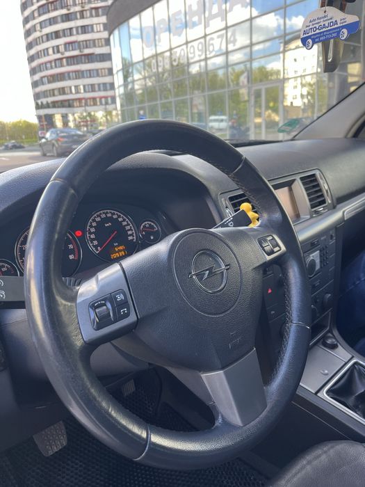 Продам Opel Signum !