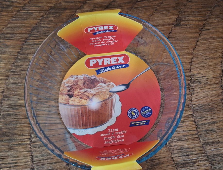 Forma Pyrex nova