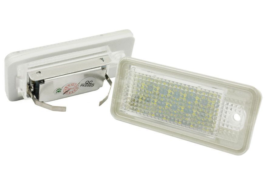 Lampki LED Podświetlenie Tablicy AUDI A3 8P A8 A4 B6 B7 A6 C6 Q7 Sklep