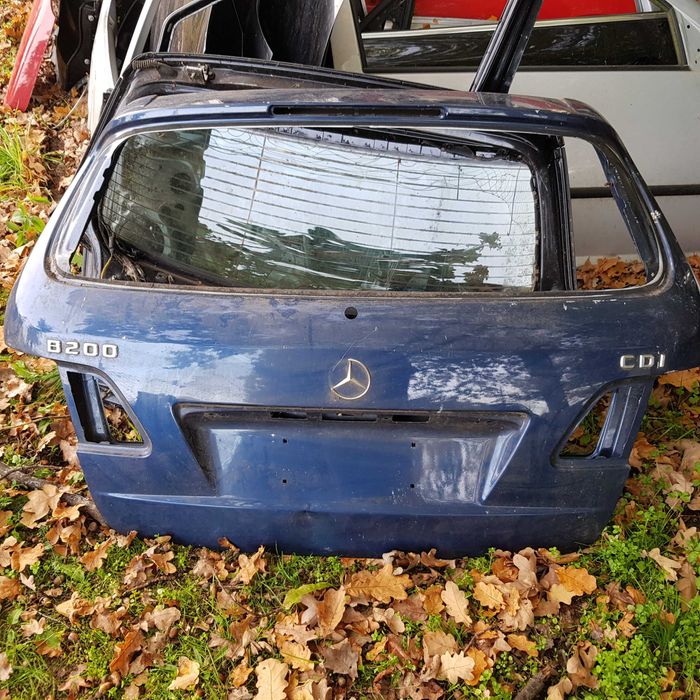 klapa tył Mercedes B klasa A169 , A245
