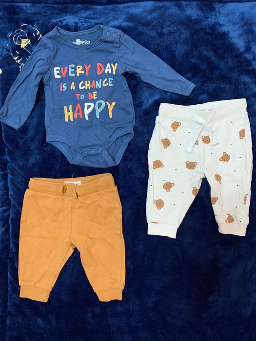 Дитячий одяг для новонароджених