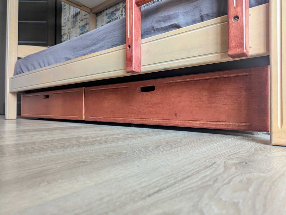 Продам двоярусне ліжко кровать дитяче