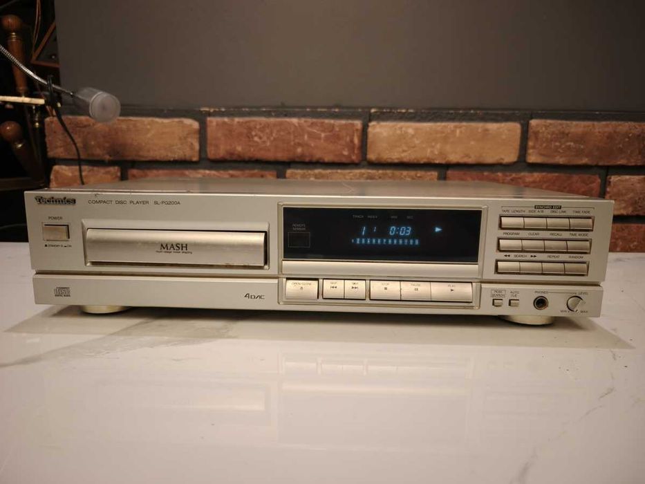 TECHNICS SL-PG200A ! Srebrny ! Odtwarzacz CD