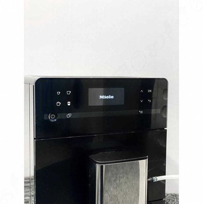 Кофемашина Miele CM 5500 Black Obsidian