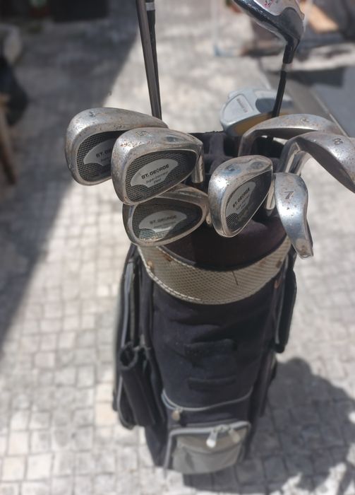 Conj. de tacos de Golf com saco