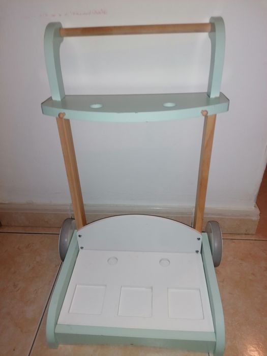 Brinquedo  Madeira