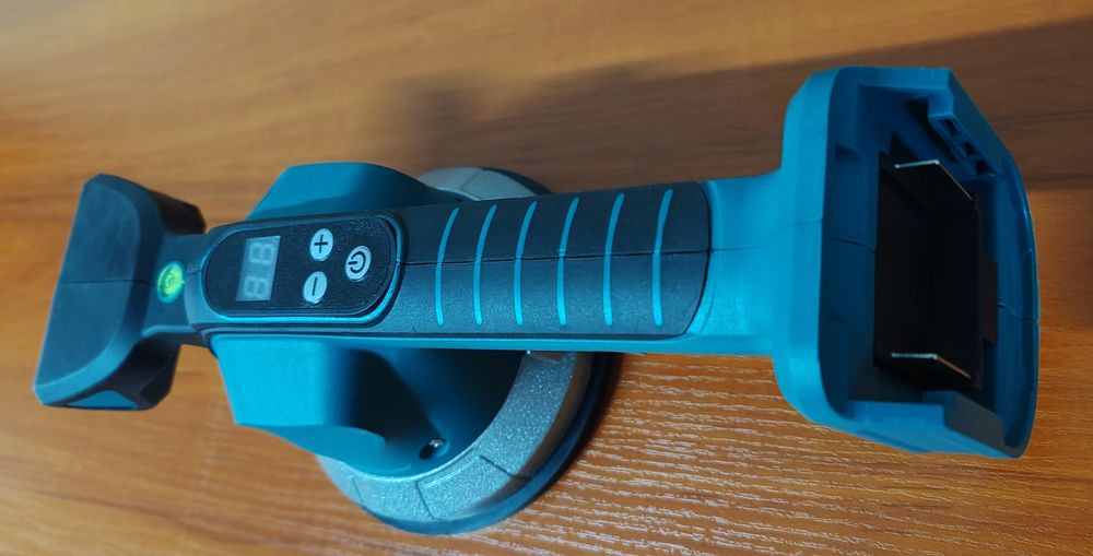 Wibrator do płytek, gresu, glazury