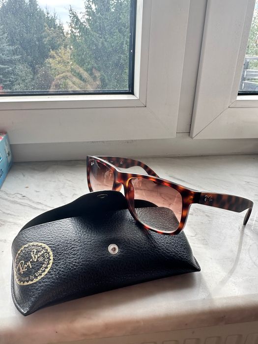 Okulary przeciwsłoneczne Ray-Ban – brązowe, szylkretowe