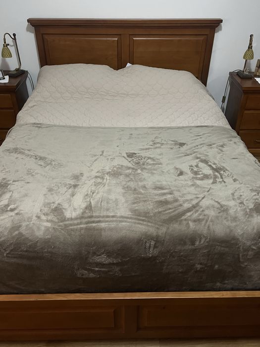 Cama com gavetões + 2 moveis p/arrumação