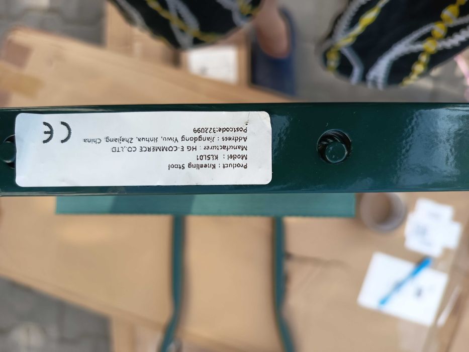 Przenośna ławka ogrodowa 2 w 1 z miękką podkładką piankową