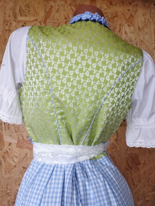 Баварское платье дирндль сарафан Октоберфест пивной фестиваль