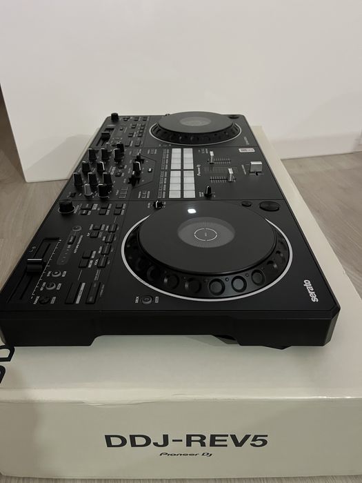 Controladora DJ DDJ-Rev 5