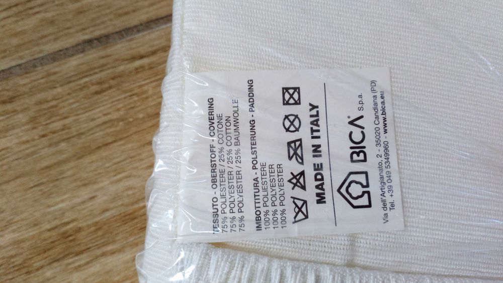 Poduszki na meble ogrodowe białe