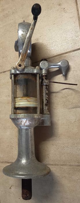 Bomba Manual Vintage
