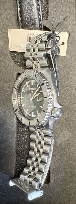 Seiko 5 Sports 55th Anniversary SRPJ91K1