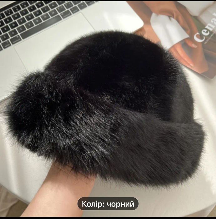 Шапка з штучного хутра