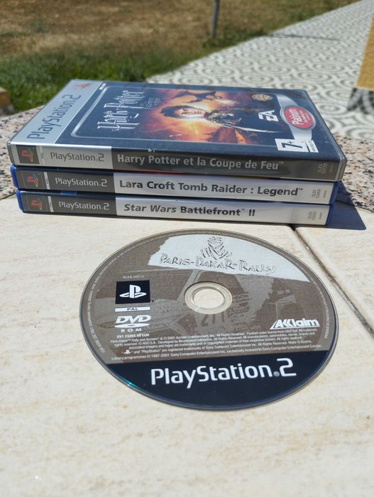 Jogos PS2 Originais (Star Wars Battlefront II / Tomb Raider)