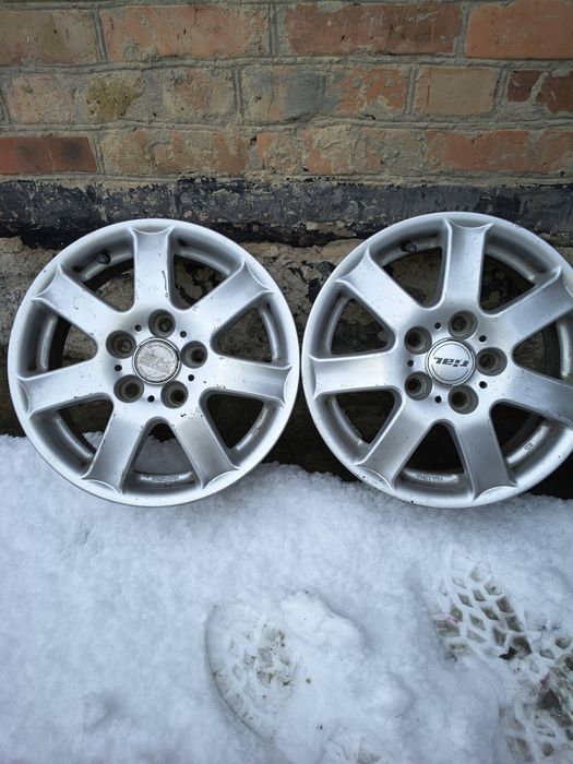 Продам литі диски 6j r15 et45 5/114.3