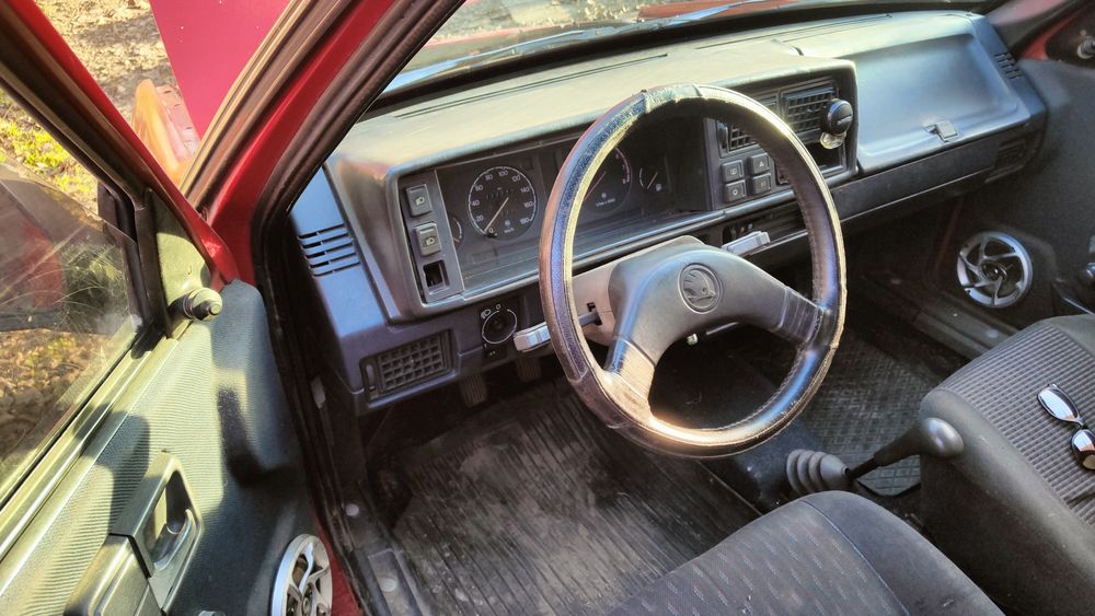 Продаю пикап шкода