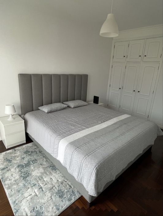 Cama de casal queen size