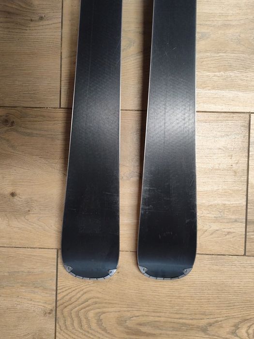 Narty zjazdowe Atomic Redster SC 142 cm wysyłka