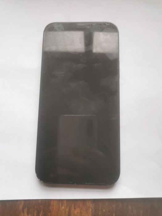 продам або обміняю iPhone 12