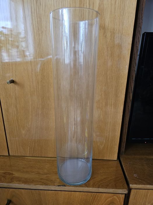 Wazon szklany wysoki 50 cm.