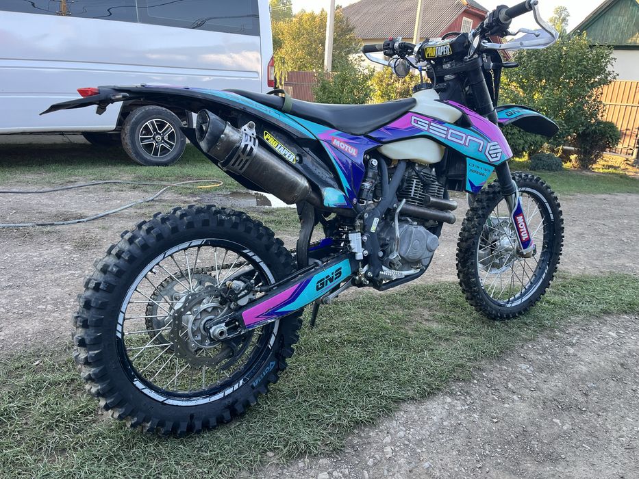 Geon GNS Dakar 250 — ендуро 250 см³