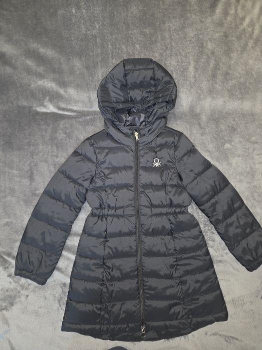 продам дитяче пальто Benetton