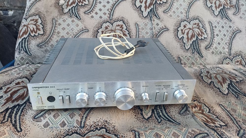 Усилитель Амфитон 002