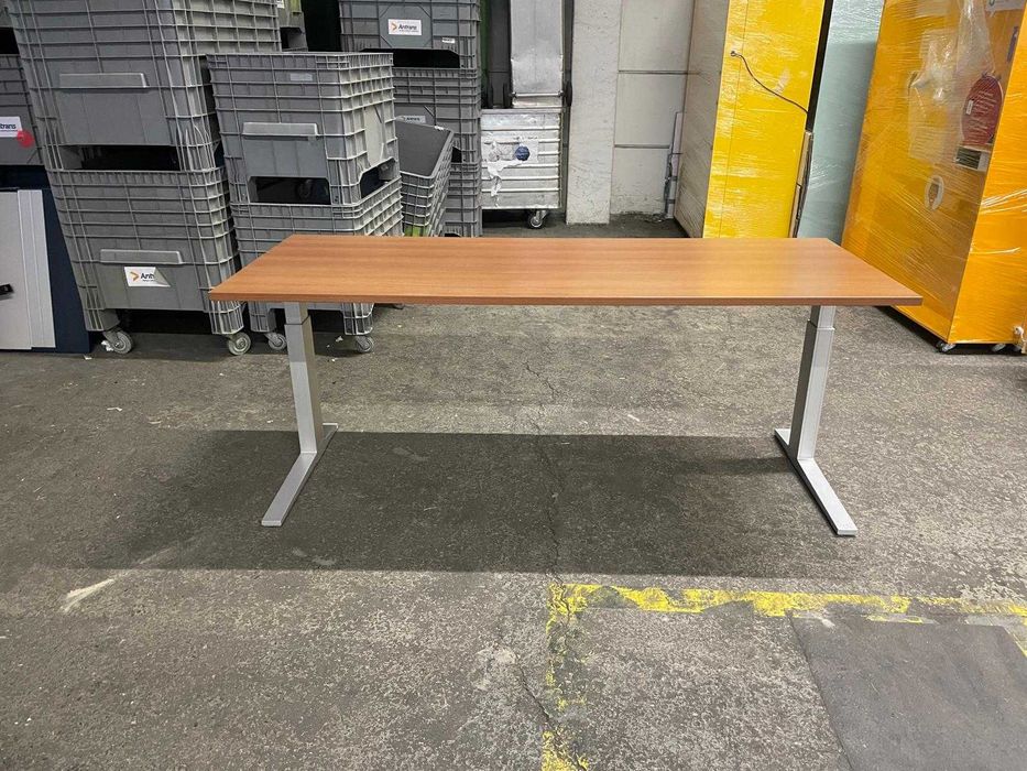 Biurko orzech BENE regulowana aluminiowa rama!