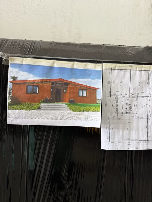 Casa t2 nova em madeira ainda embalada