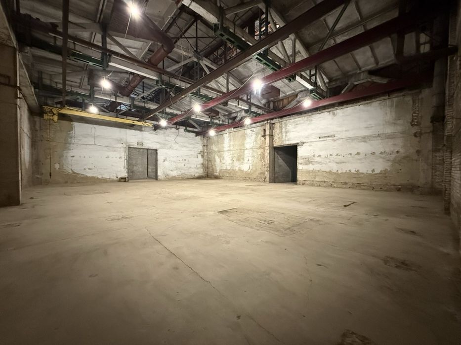 Склад 1200кв м здається в оренду