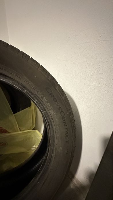 225/55 r19 Continental Cross Contact идеальное состояние,лето комплект