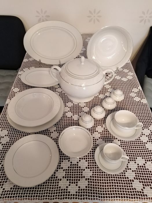 Serwis obiadowo kawowy na 12 osób