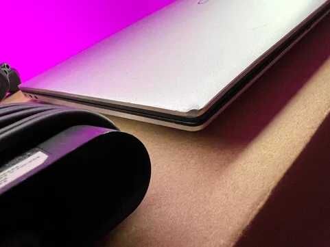 DELL XPS 9520 i9 12900HK 16 1TB SSD RTX 3050Ti FHD+ W11