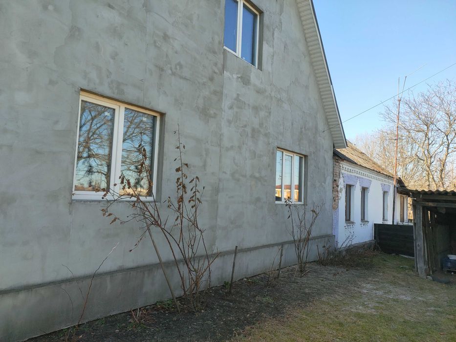 Продаж ділянки 61 сотка у самому центрі села Бабинці  з комунікаціями