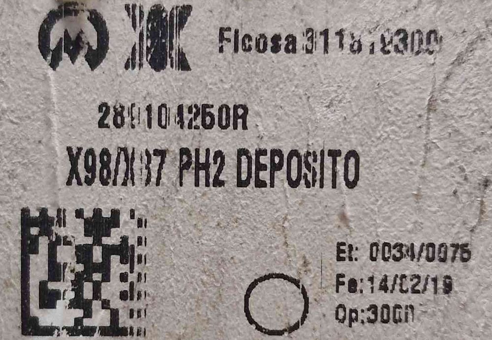 Reservatório / Depósito Água Limpa Vidros RENAULT CAPTUR I (J5_, H5_) ano 2018