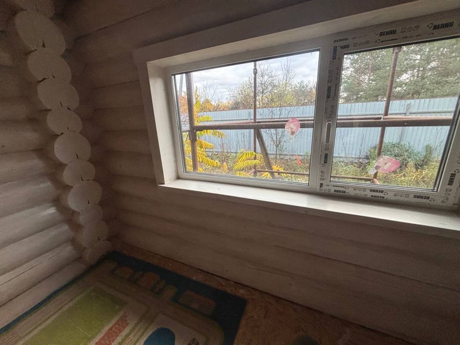 Продам будинок із дикого зрубу з ділянкою біля Києва! село Бзів