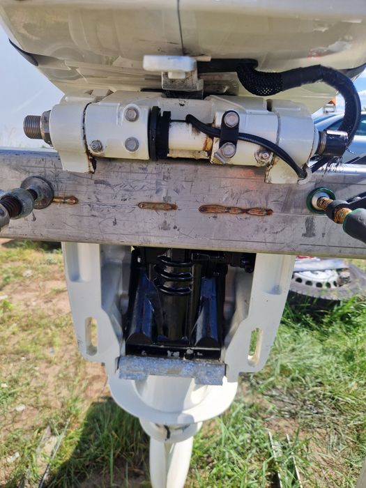 Evinrude 150  e-tec silnik zaburtowy