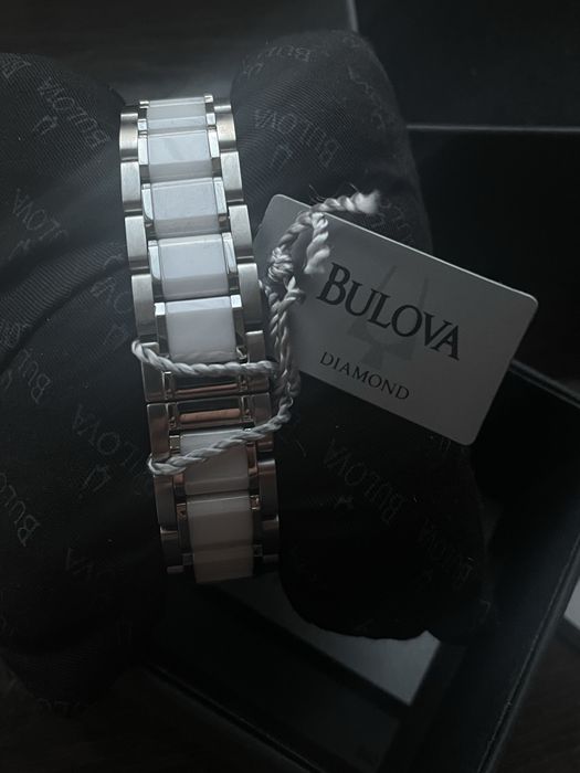 -50%$ Bulova 8 Diamonds часы с бриллиантами годинник з діамантами