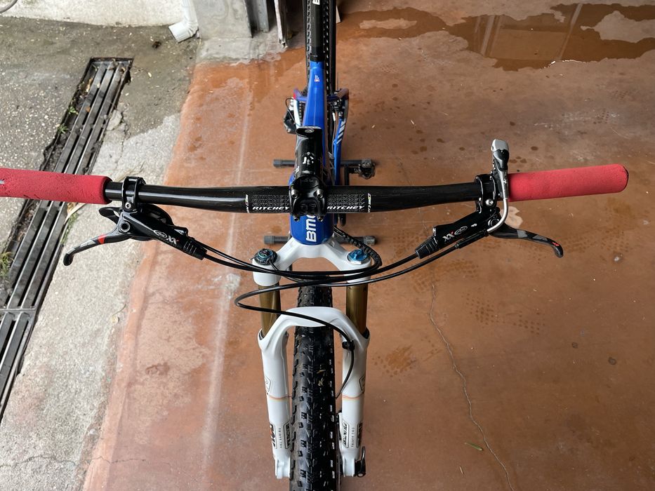 Bicicleta Carbono BMC Team Elite 02 9kg