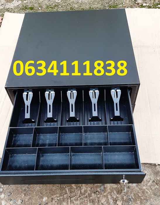 Лотки кассовые для денег.  Ящики денежные (сейфы)