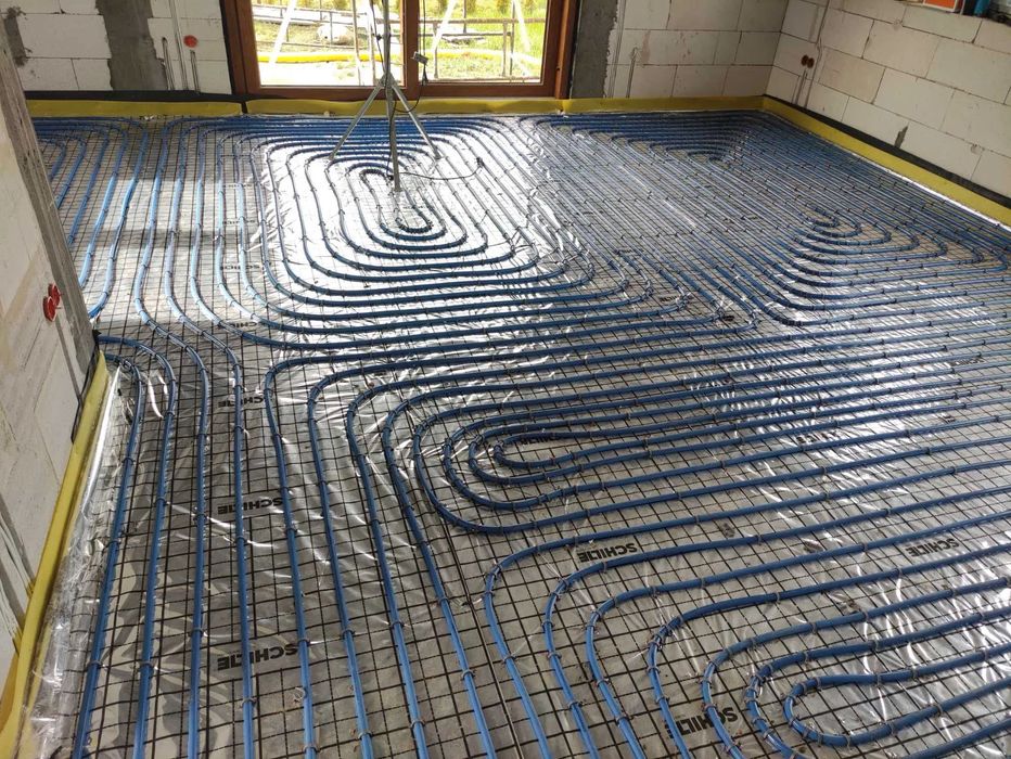 Usługi hydrauliczne, hydraulik