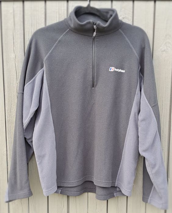 Męska Bluza Berghaus w rozmiarze L. Bluza polar grafit szara