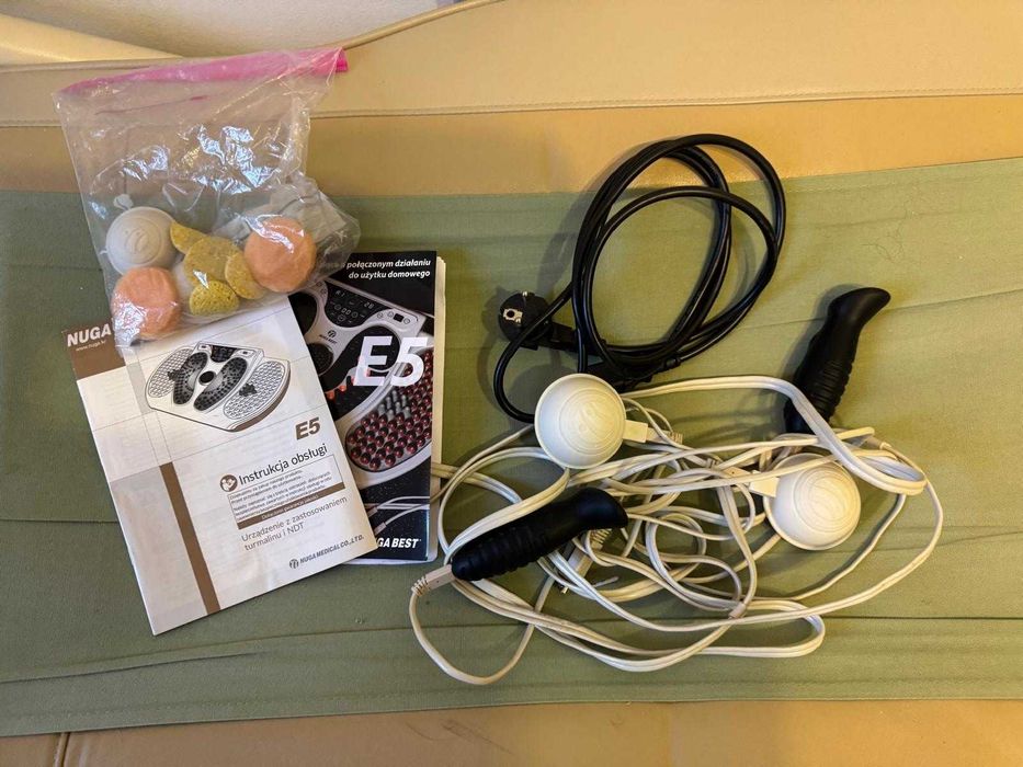 Biomasażer do nóg Nuga Best E5