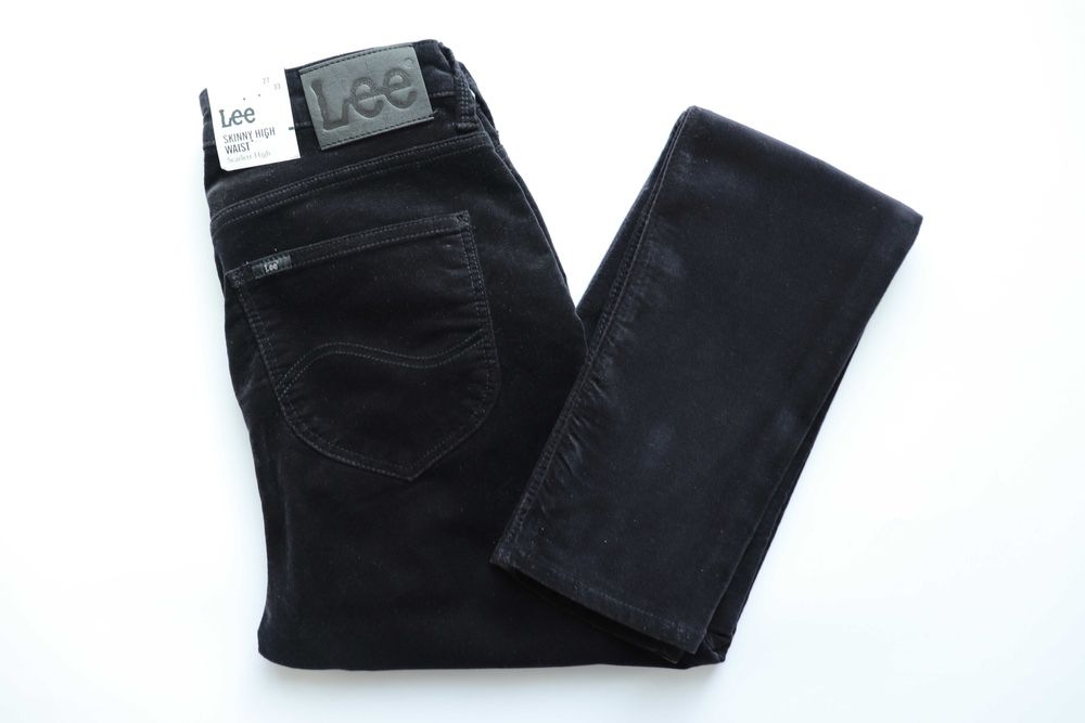 LEE SCARLETT HIGH W27 L33 damskie spodnie nowe skinny welurowe jeansy